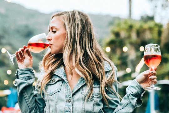 How Alcohol Triggers DNA Changes That Increase Cravings How Alcohol Triggers DNA Changes That Increase Cravings