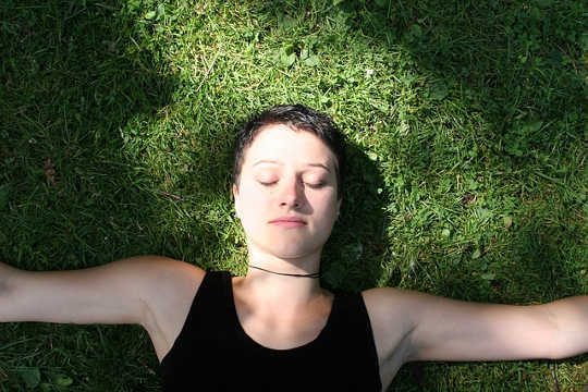Learning to Live in the Moment: Choosing Either Fear or Love as Your Reality Learning to Live in the Moment: Choosing Either Fear or Love as Your Reality