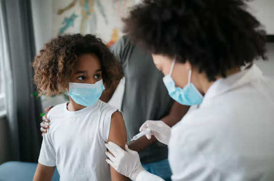 3 Easy Ways To Help Kids Afraid Of Getting Shots kids afarid of shots 3 28